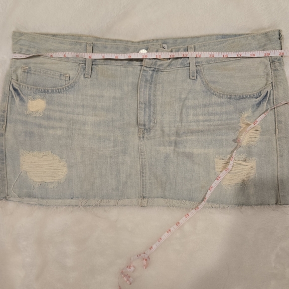 Guess Distressed Light Blue Denim Skirt - Picture 7 of 8